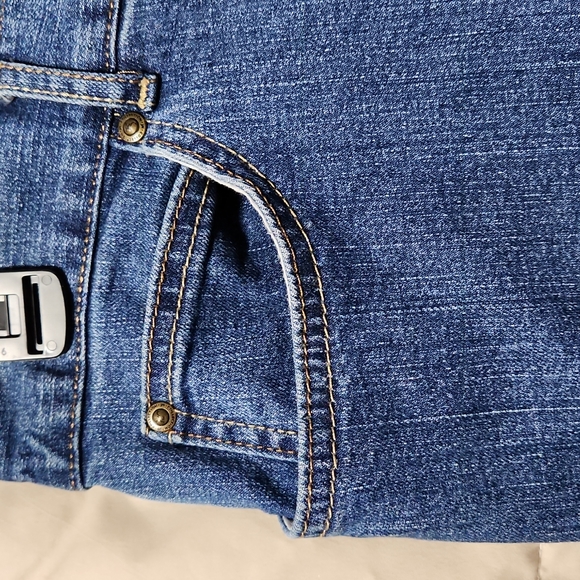 JMCollection Denim, Women's Sz 10S, Blue, 1 Pocket on L, 2 Pockets on R, 2 Back - Picture 6 of 10
